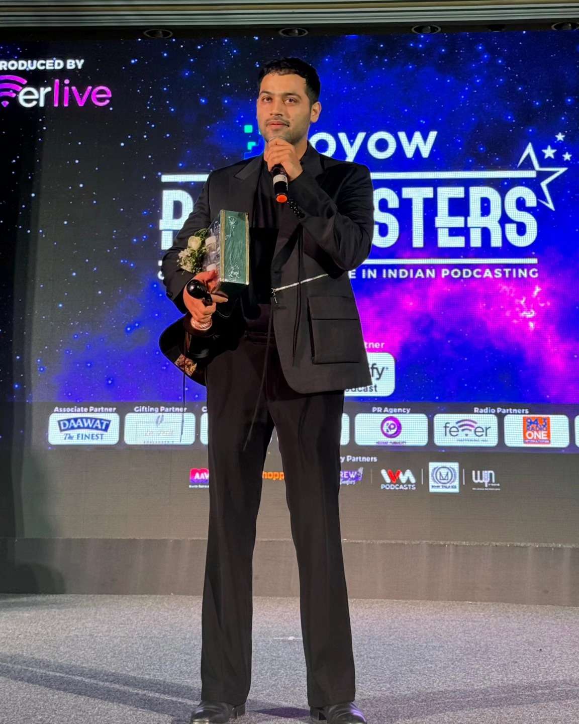 Presenting the man of the hour @rajshamani aka the Best Podcaster of the year Male